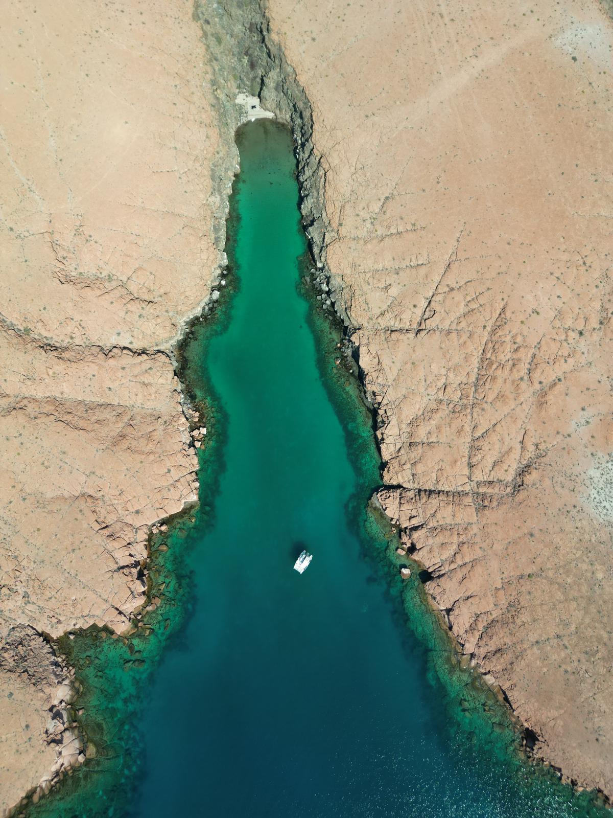 national park espiritu santo, sea of cortez, baja barefoot